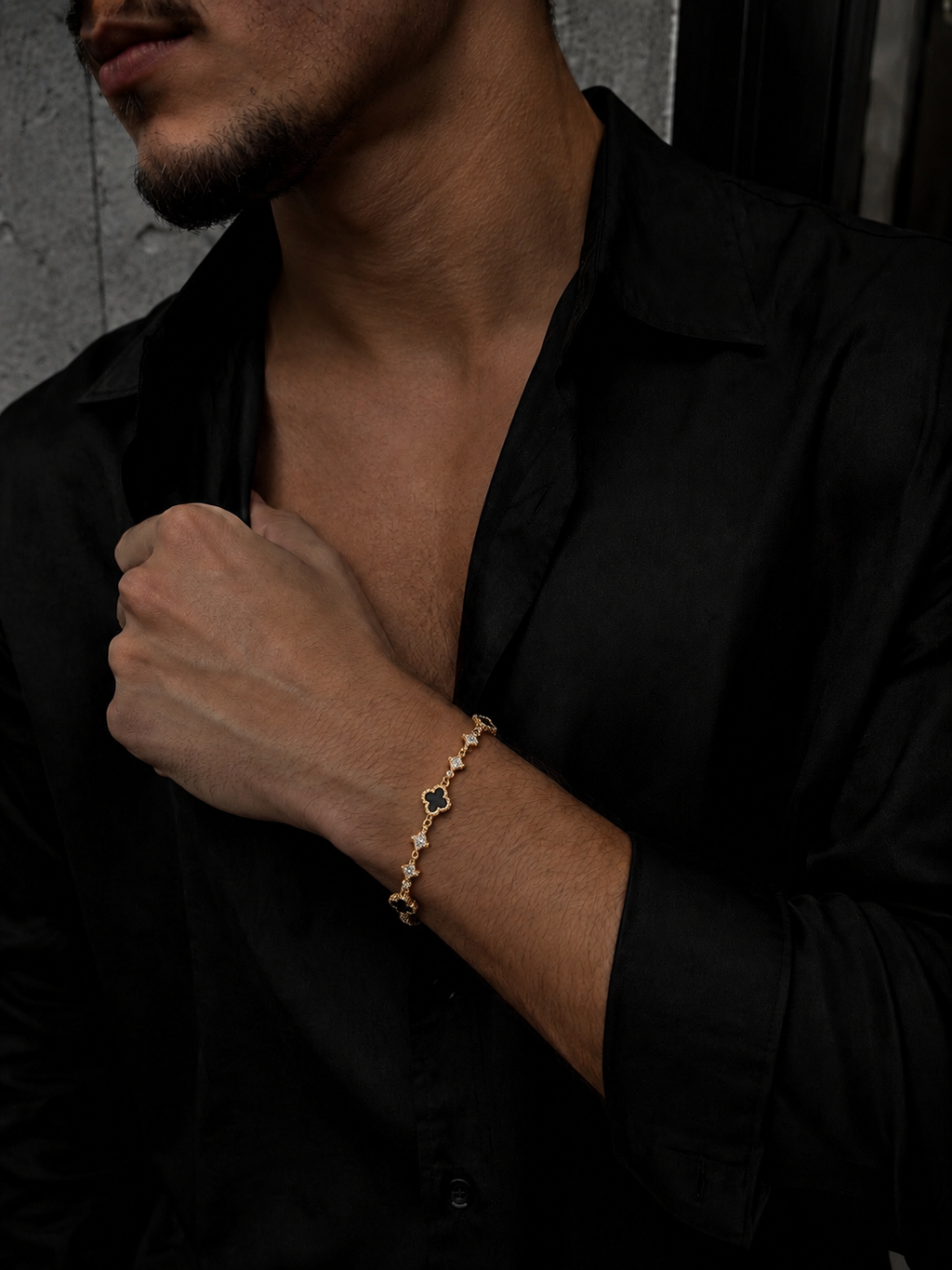 ✨ Luxury Clover Armband