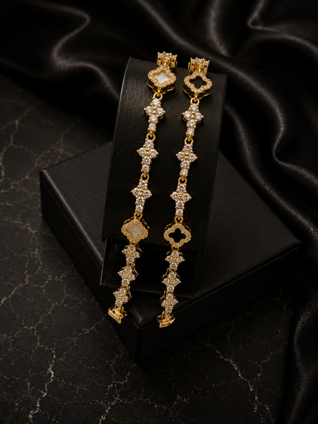 ✨ Luxury Clover Armband